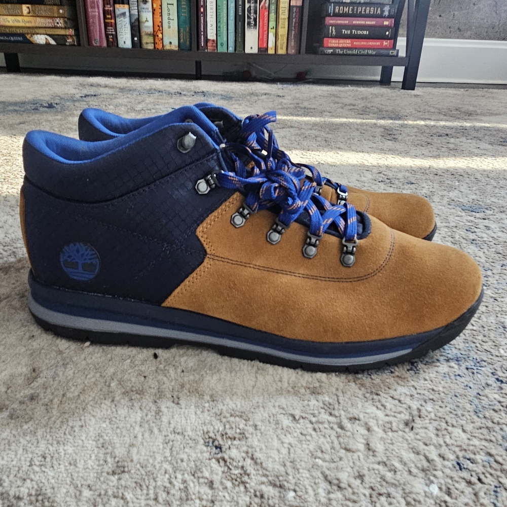 Timberland Men's Brown and Blue Boots